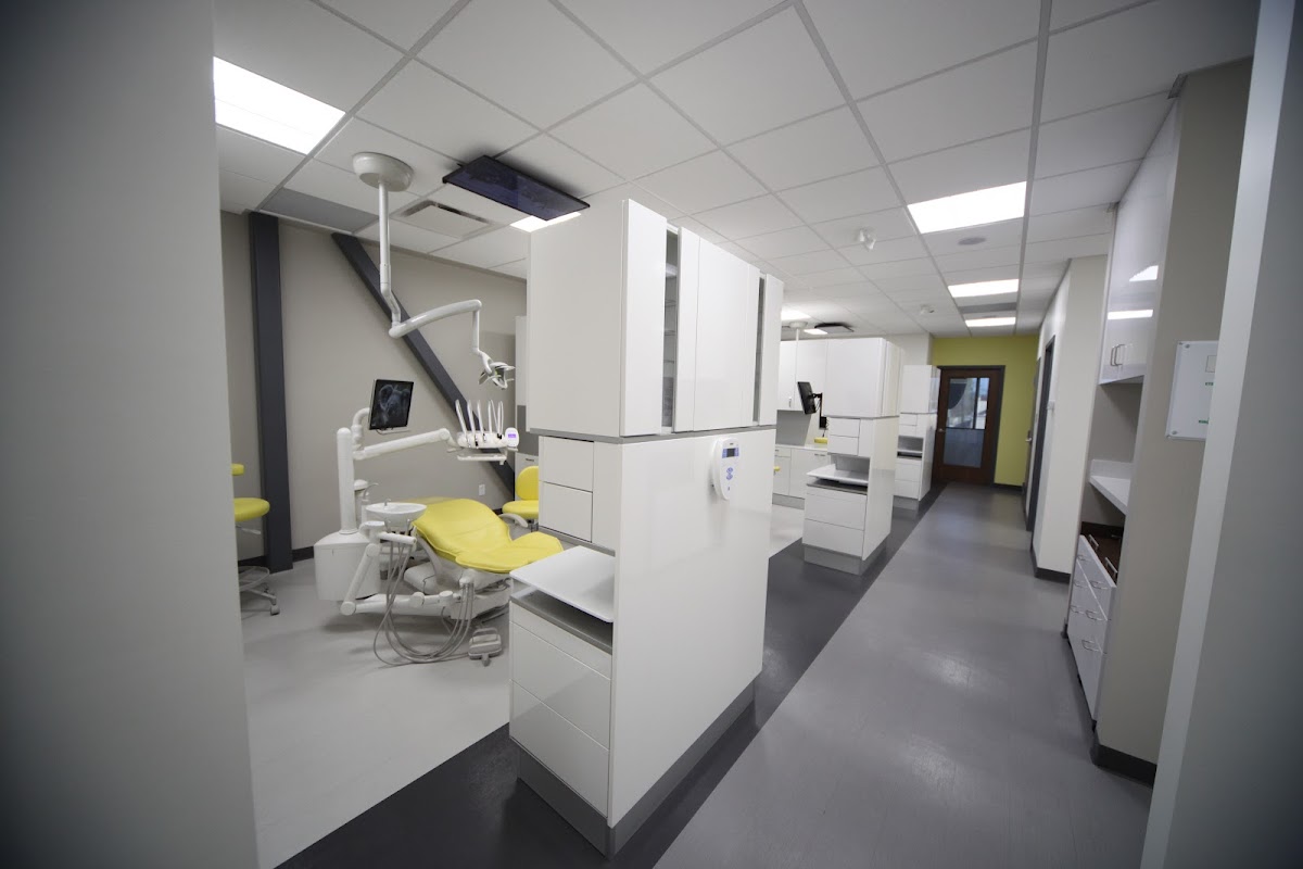 Lynnwood Centre Dental dental clinic in Edmonton - Photo 8