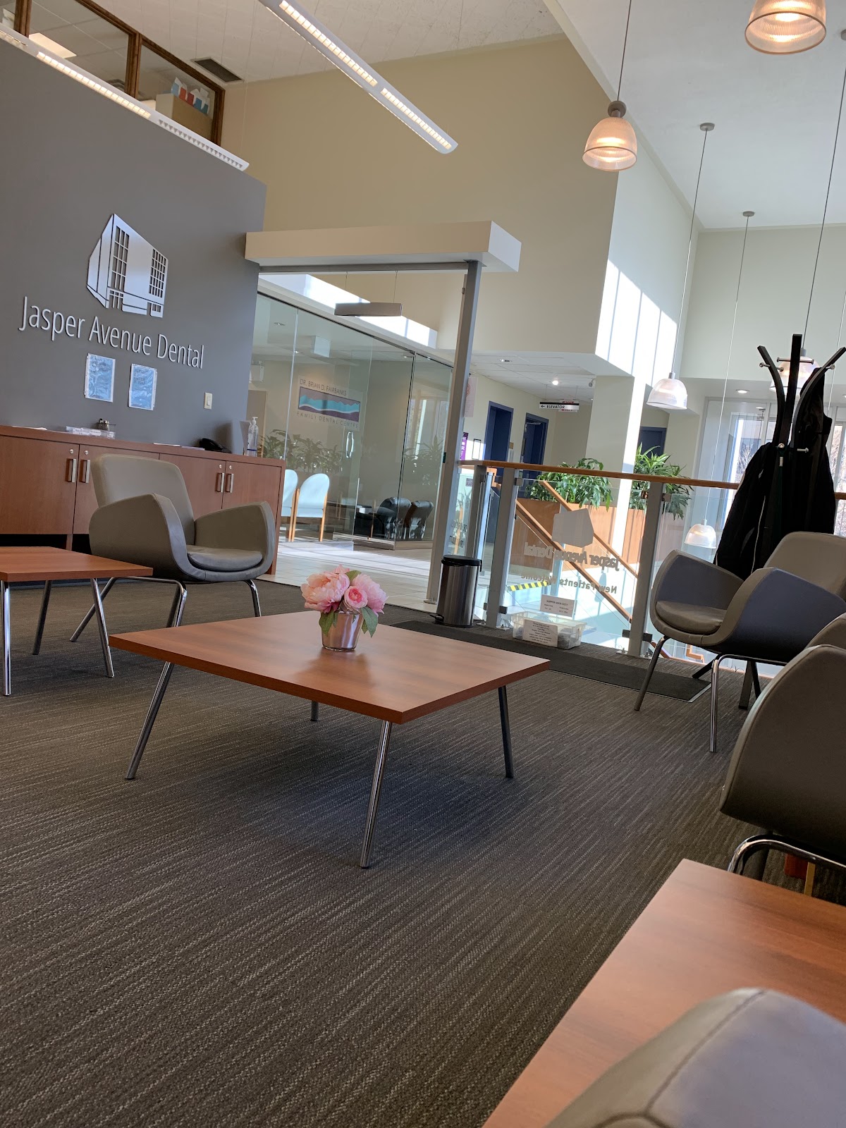Jasper Avenue Dental dental clinic in Edmonton - Photo 9