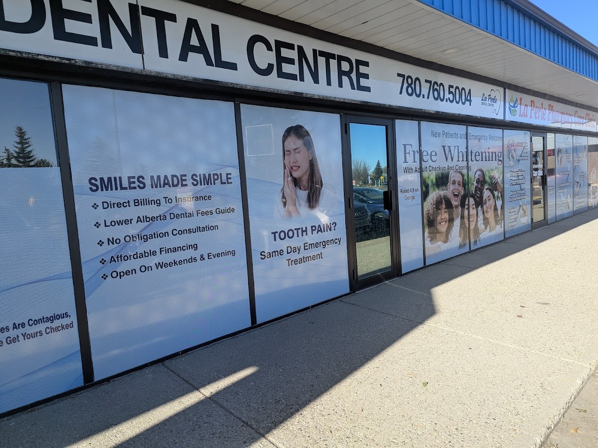 La Perle Dental Centre dental clinic in Edmonton - Photo 5