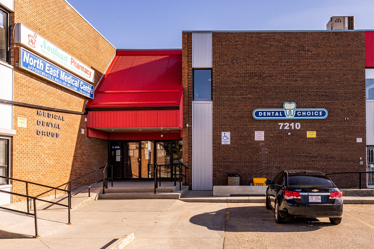 Londonderry Dental Choice dental clinic in Edmonton - Photo 1