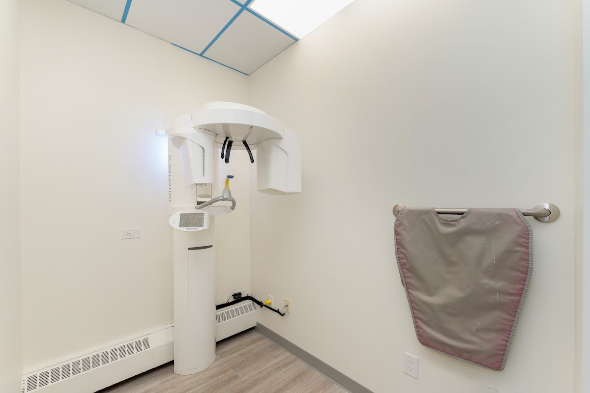 Londonderry Dental Choice dental clinic in Edmonton - Photo 7
