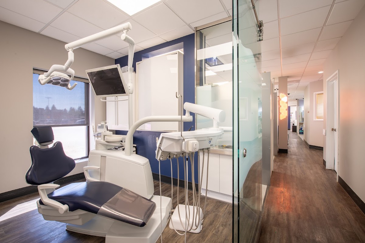 Westmount Dental Centre dental clinic in Edmonton - Photo 3