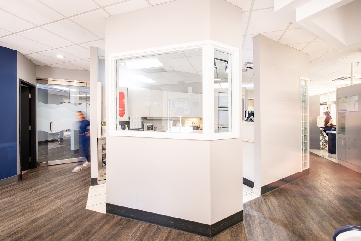 Westmount Dental Centre dental clinic in Edmonton - Photo 4