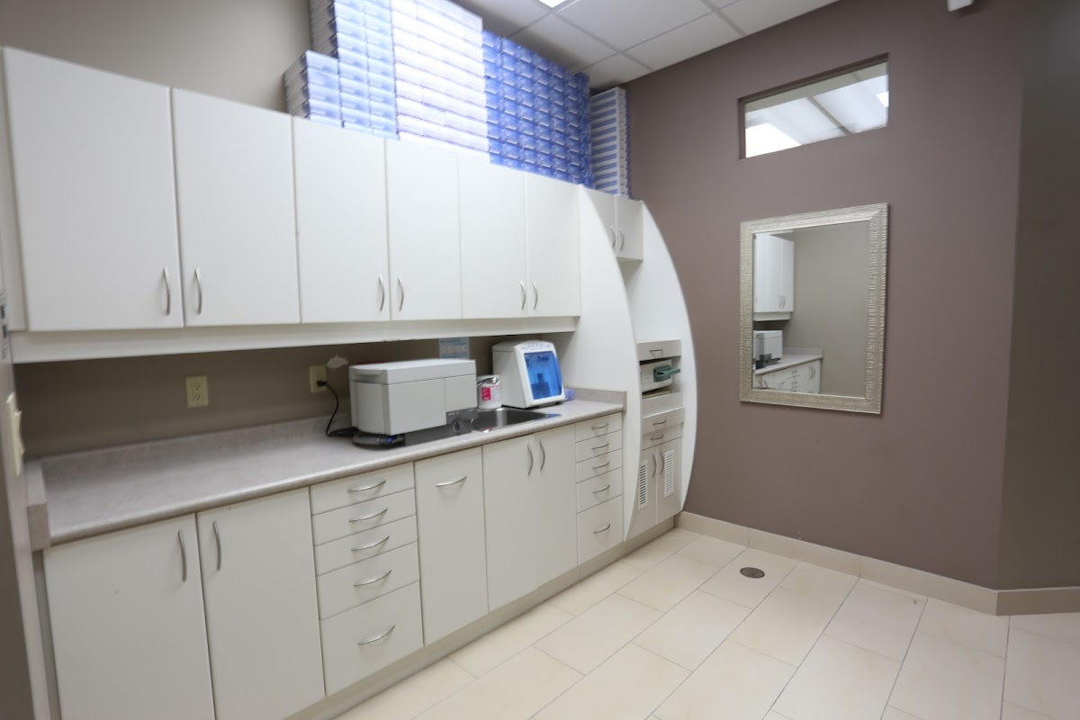 Canamera Dentistry dental clinic in Cambridge - Photo 4
