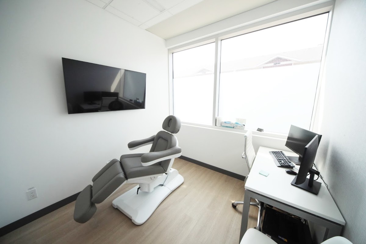 City Orthodontics & Pediatric Dentistry - Northeast Edmonton (Manning) dental clinic in Edmonton - Photo 5