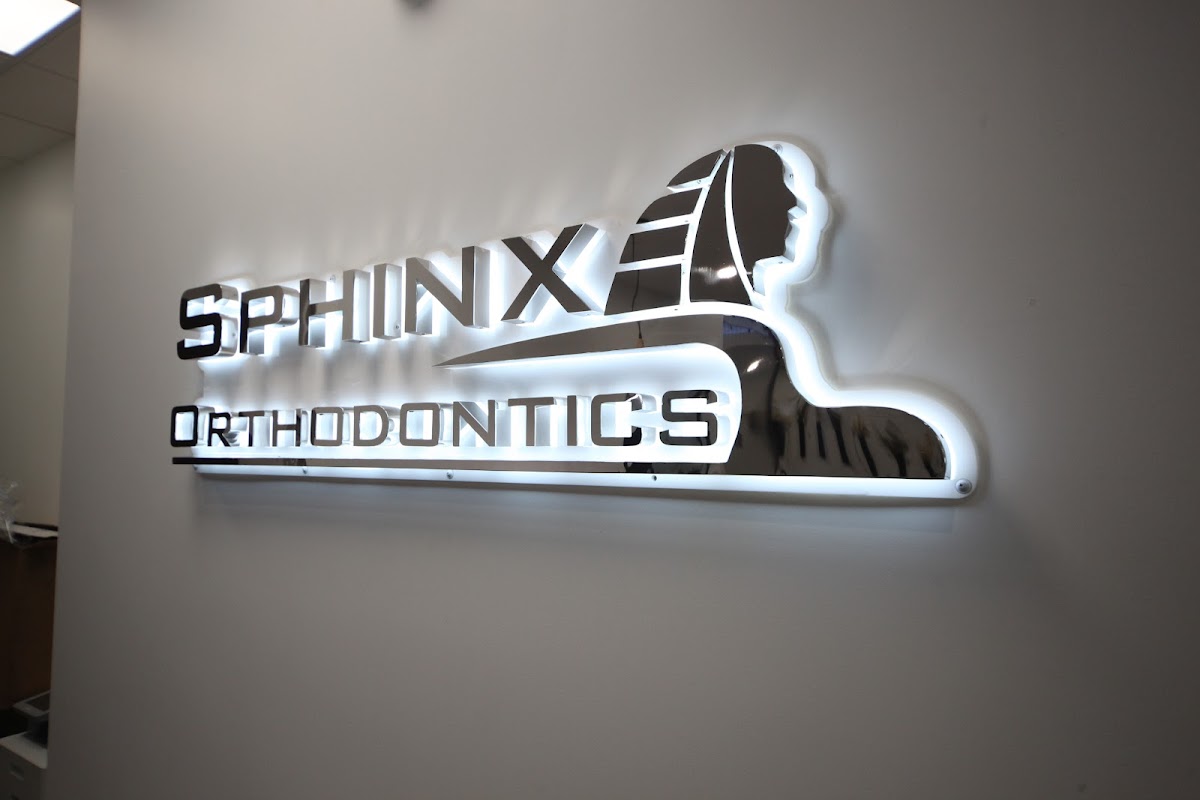 Sphinx Orthodontics North Edmonton dental clinic in Edmonton - Photo 4