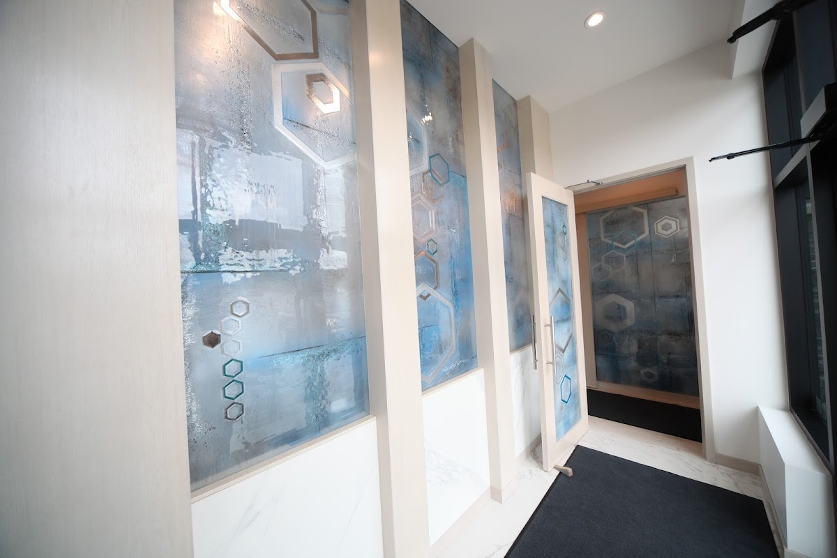Hawkstone Dental Clinic dental clinic in Edmonton - Photo 8