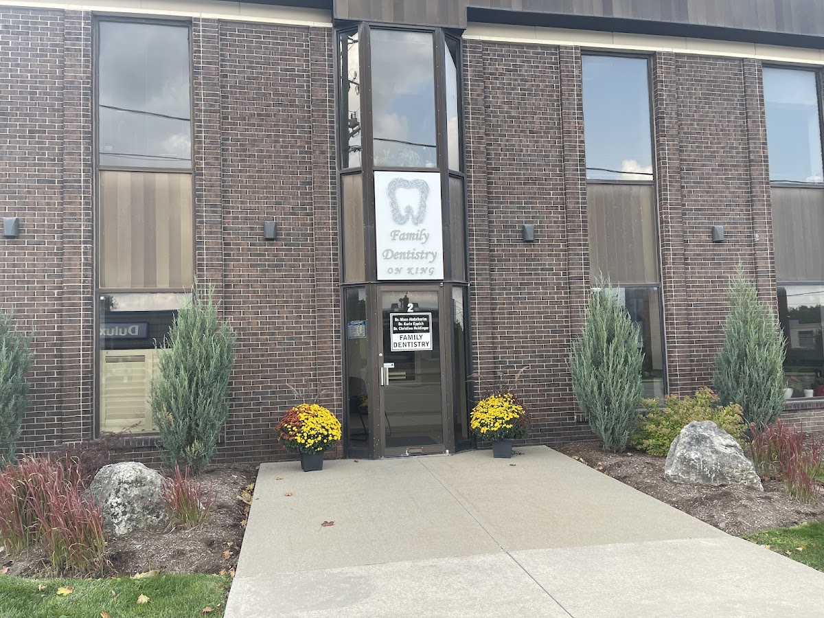 Family Dentistry on King dental clinic in Kitchener - Photo 9