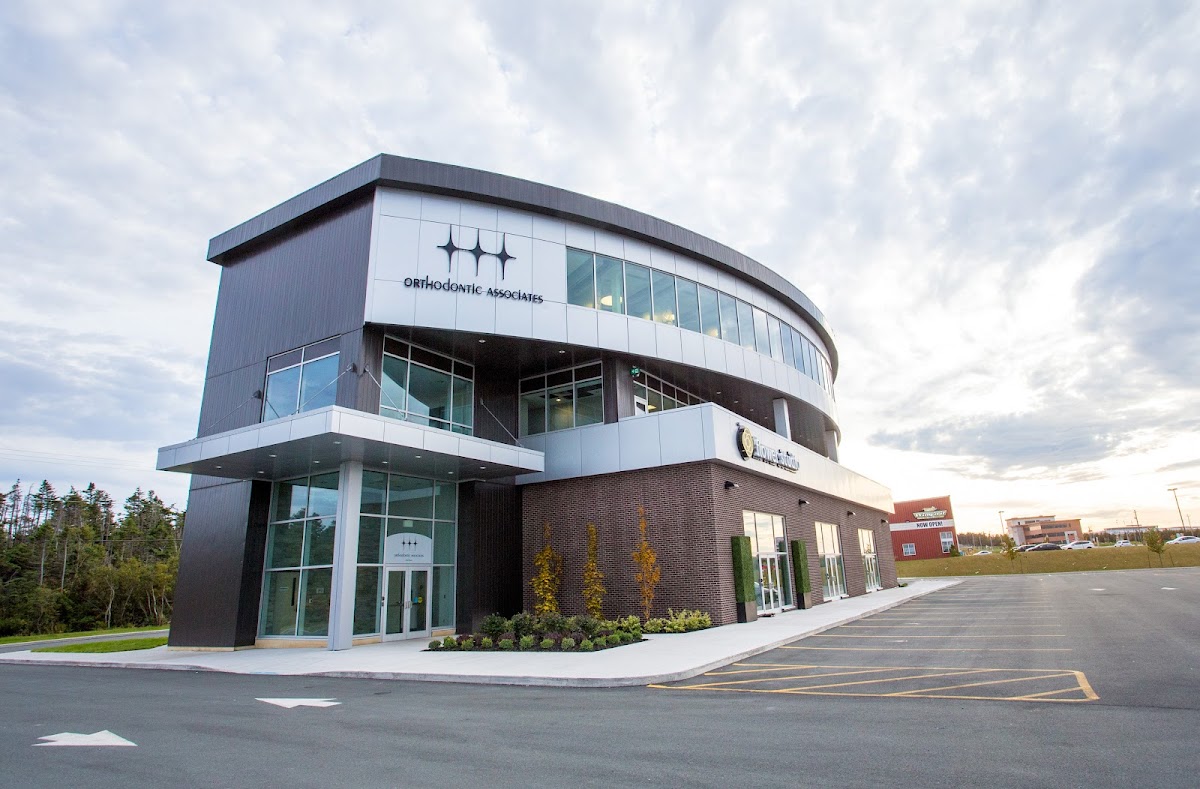 Orthodontic Associates dental clinic in St. John's - Photo 1