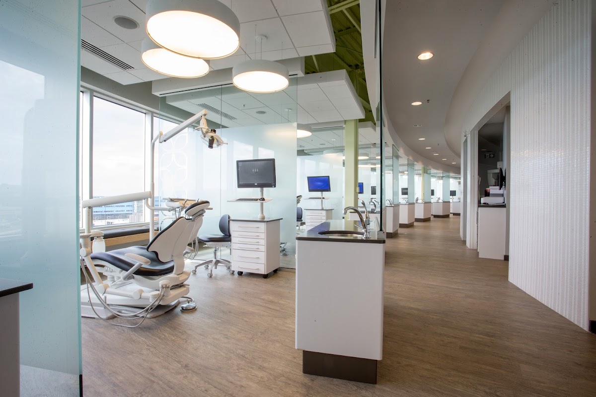 Orthodontic Associates dental clinic in St. John's - Photo 2