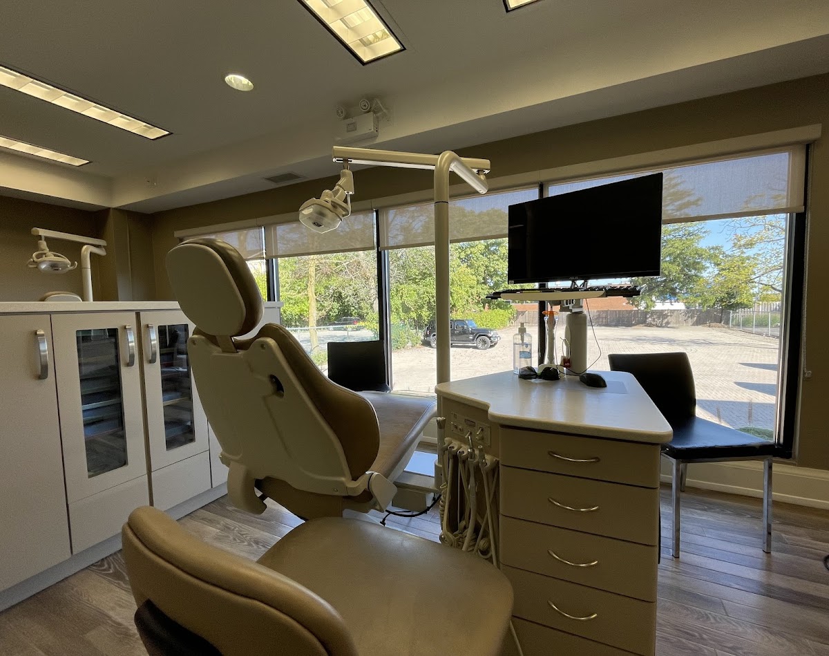 Village Orthodontics - Niagara Falls dental clinic in Niagara Falls - Photo 4