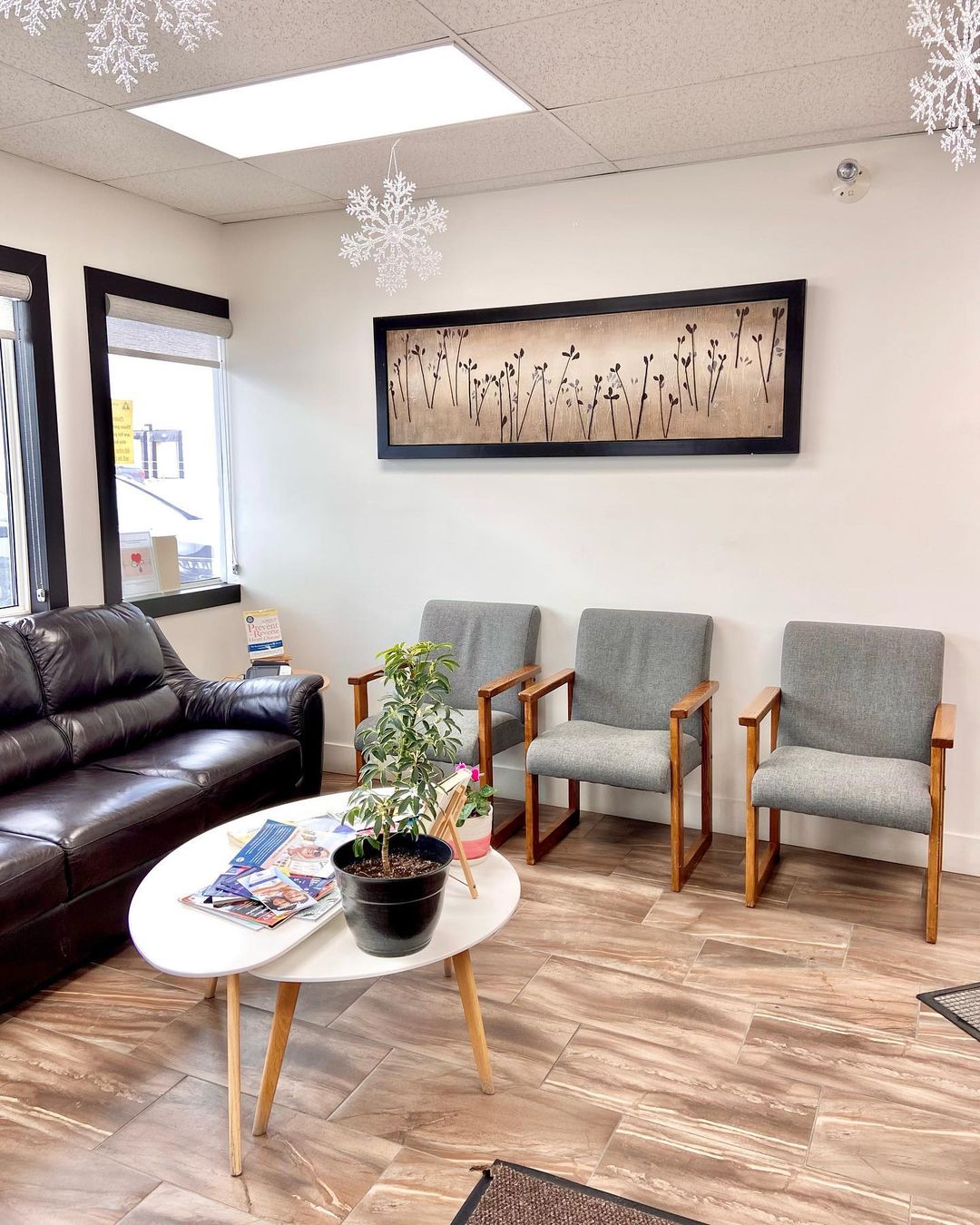 52nd Street Dental Clinic dental clinic in Red Deer - Photo 4
