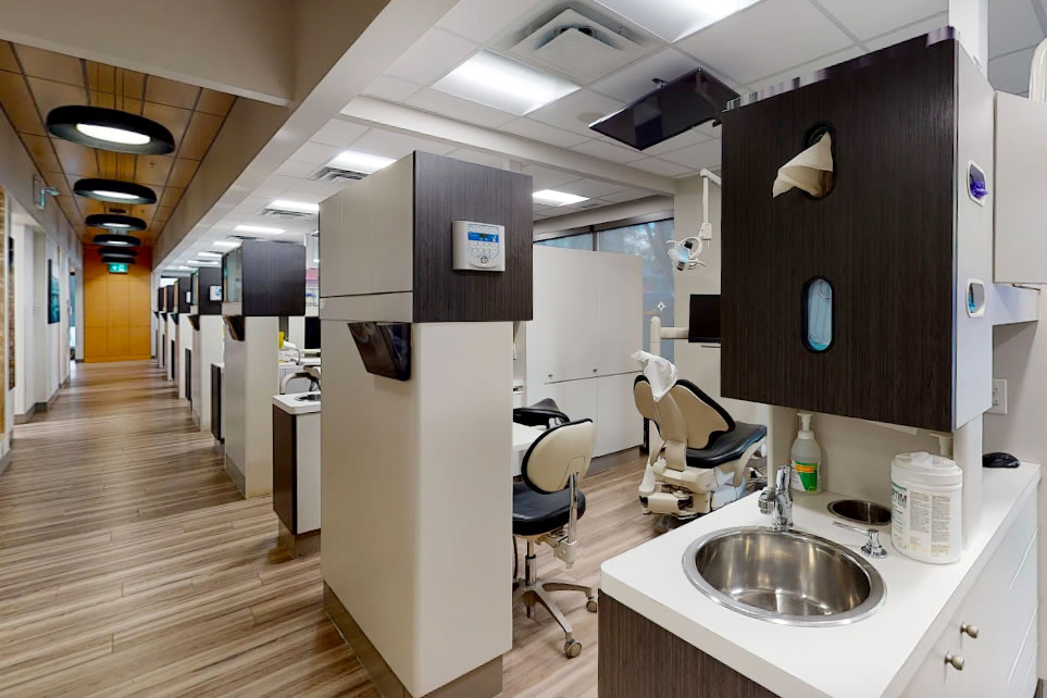 7th Street Dental Centre dental clinic in Edmonton - Photo 10