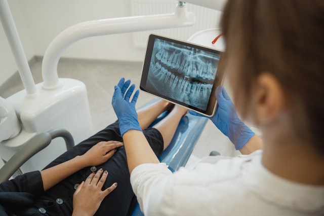 Uptown Dental Centre dental clinic in Edmonton - Photo 10