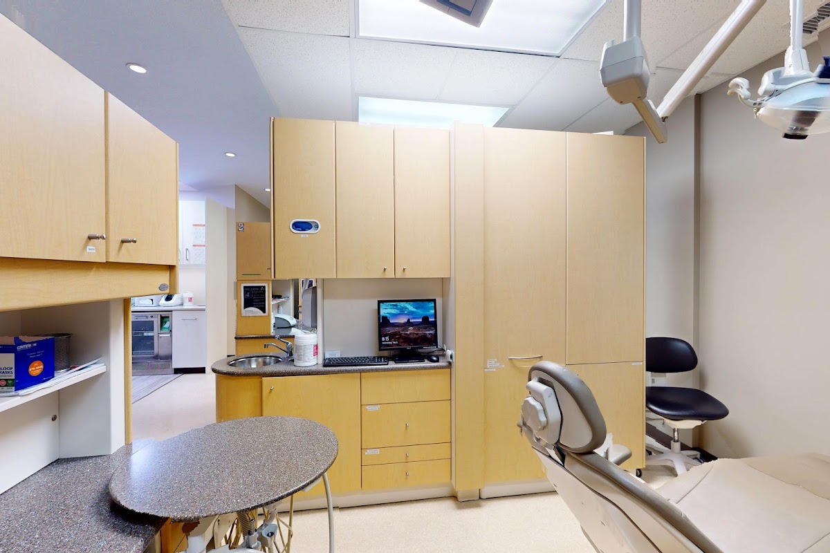 Village Mall Dental dental clinic in Red Deer - Photo 8
