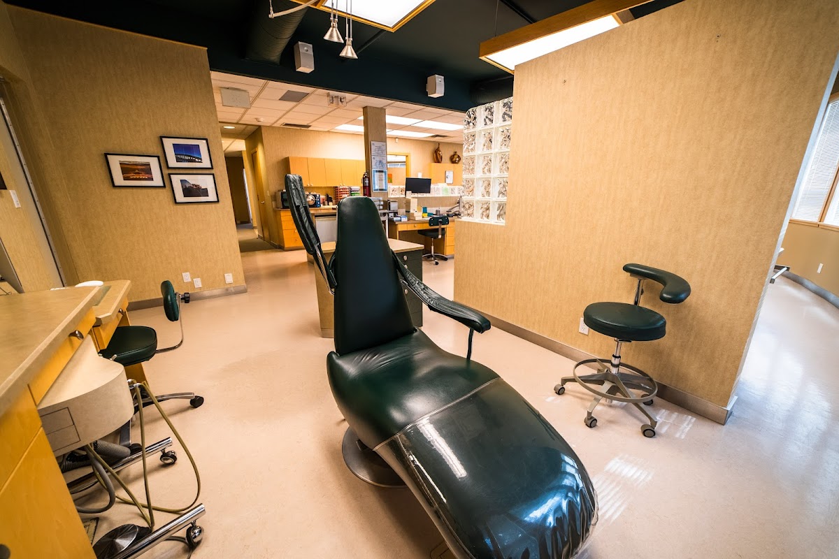 Ortho Place dental clinic in Edmonton - Photo 1