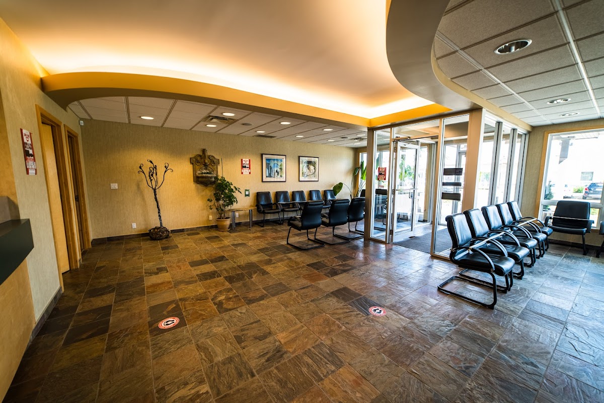 Ortho Place dental clinic in Edmonton - Photo 3