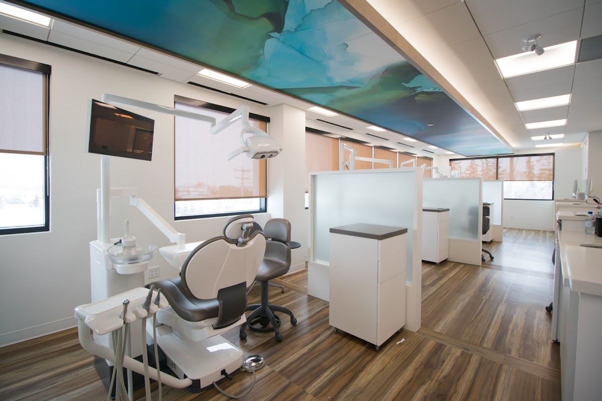 Oasis Orthodontics dental clinic in Edmonton - Photo 1