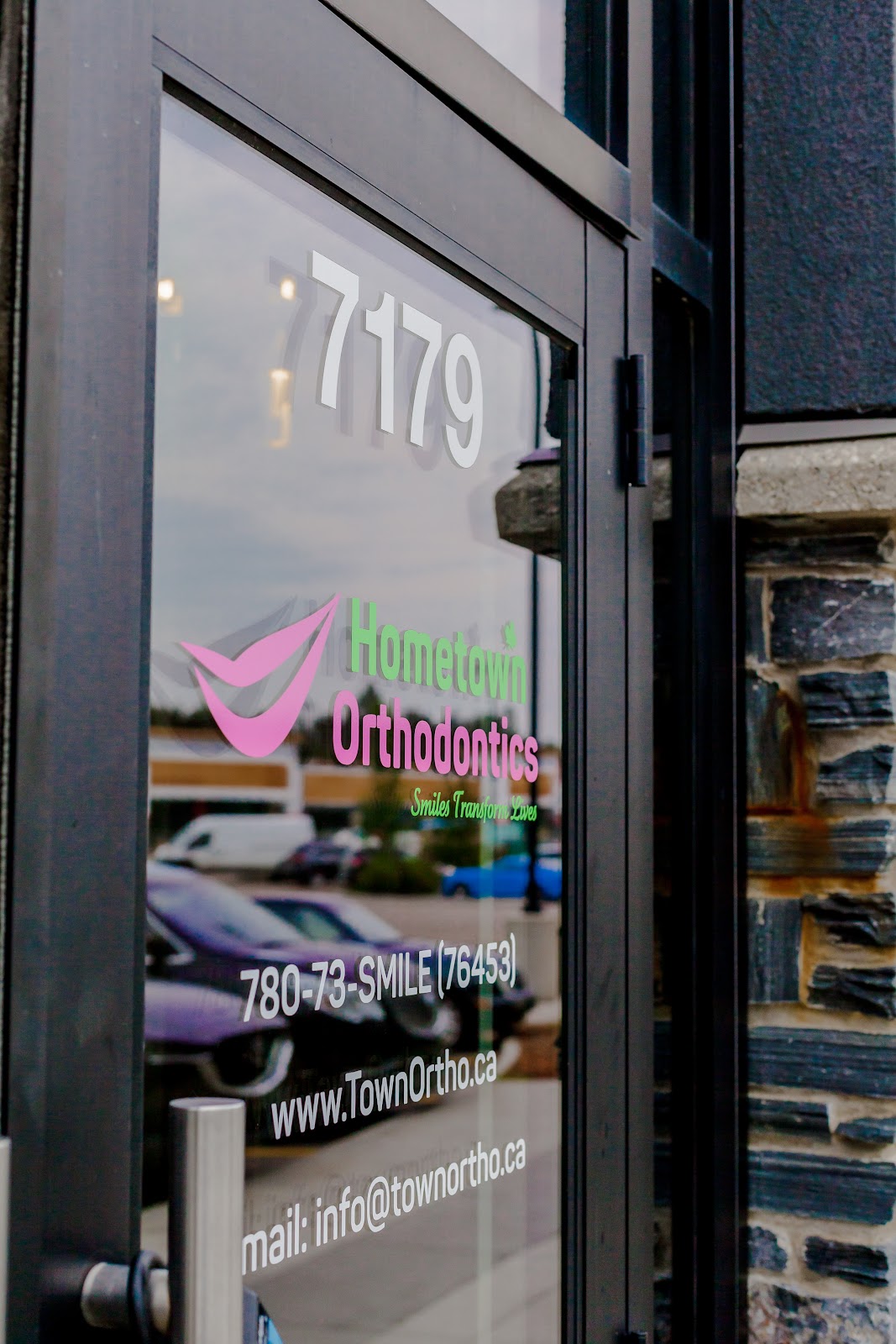 Hometown Orthodontics - West Edmonton dental clinic in Edmonton - Photo 9