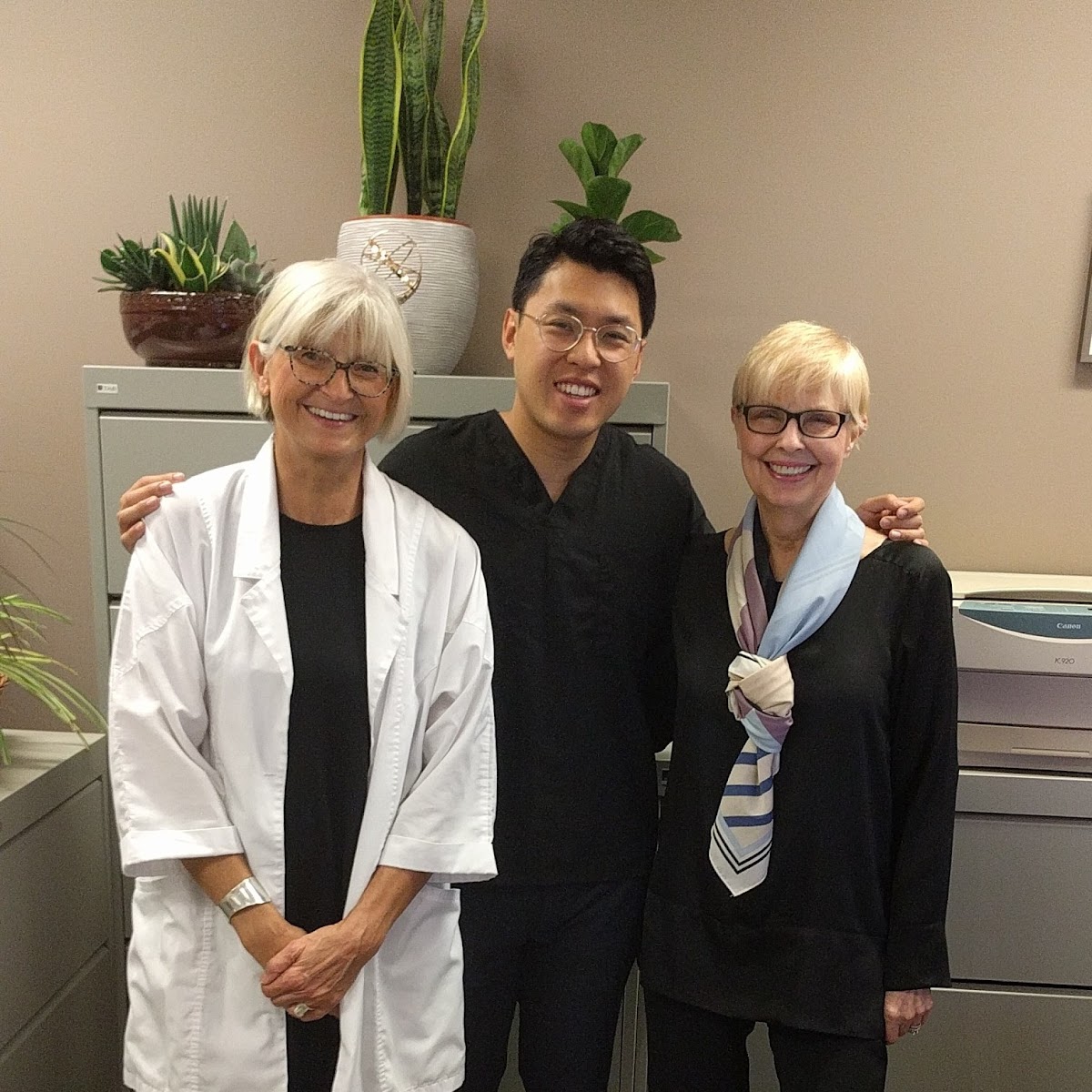 Atlas Dental dental clinic in Old Toronto - Photo 10