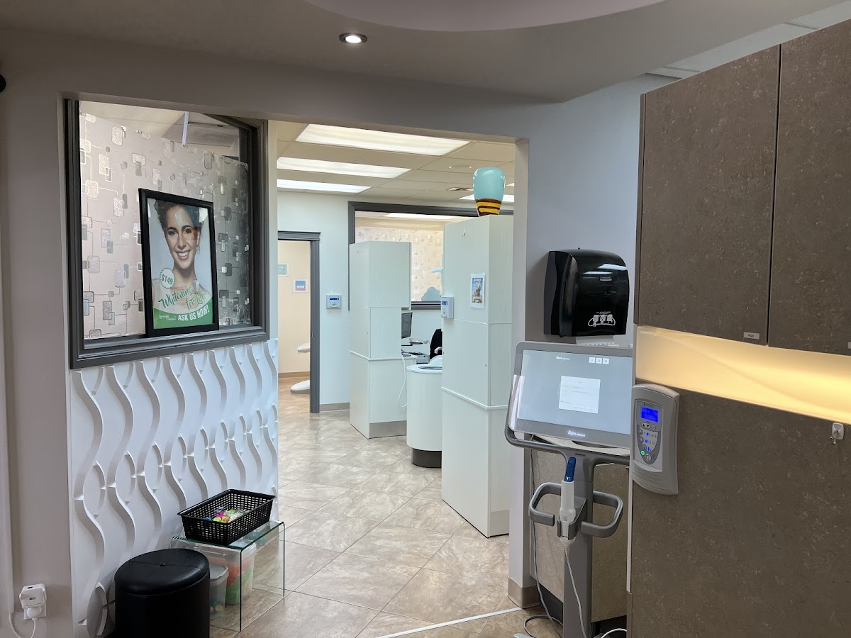 Concept Dental dental clinic in Red Deer - Photo 4