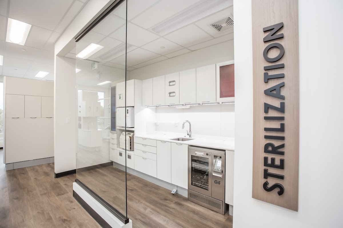 Dr. Jason Chan - Dentist dental clinic in Red Deer - Photo 7
