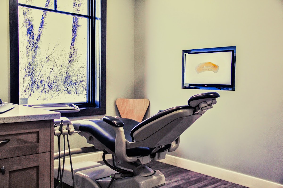 Hucal & Edwards Orthodontics dental clinic in Red Deer - Photo 5