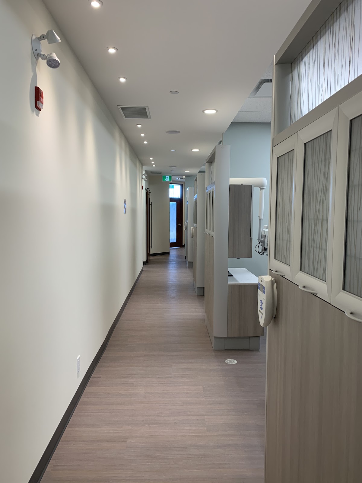 Grace Family Dental dental clinic in Airdrie - Photo 8