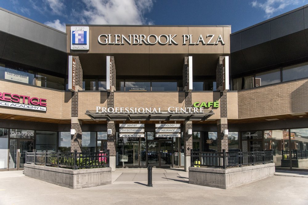 Glenbrook Dental dental clinic in Calgary - Photo 4