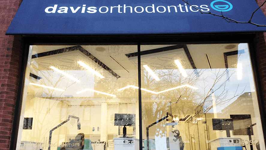 Davis Orthodontics dental clinic in Old Toronto - Photo 7