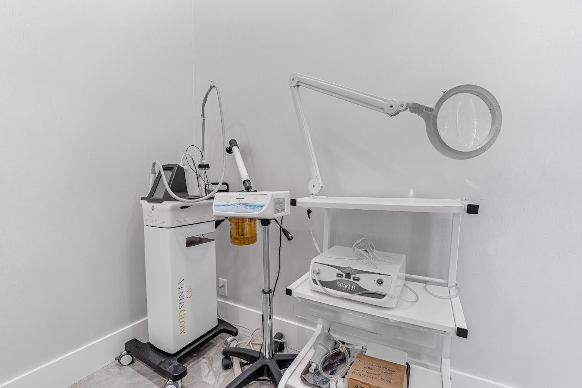 Kensington Dental Choice NW Calgary dental clinic in Calgary - Photo 5