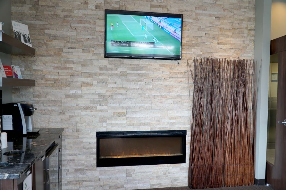 South Family Dental dental clinic in Calgary - Photo 5