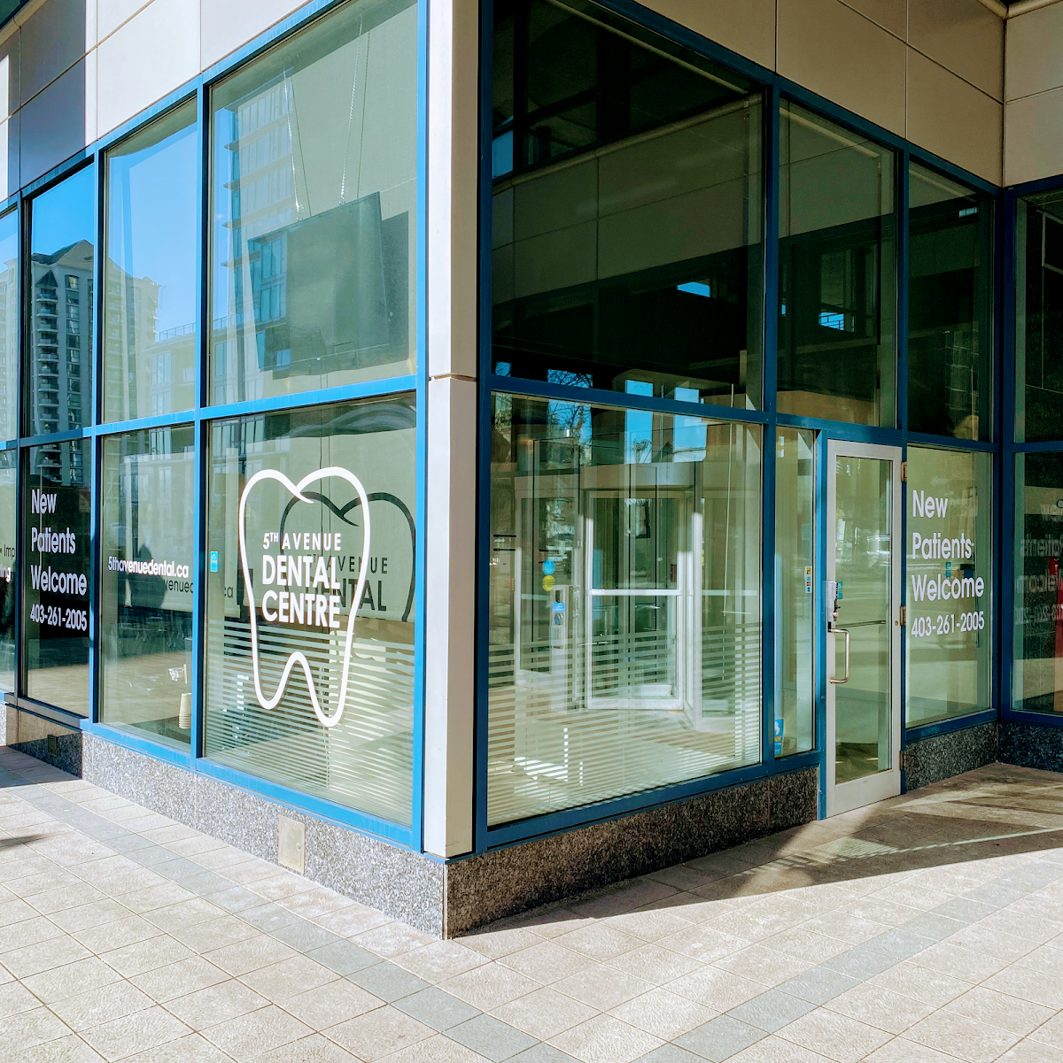 5th Avenue Dental Centre dental clinic in Calgary - Photo 5
