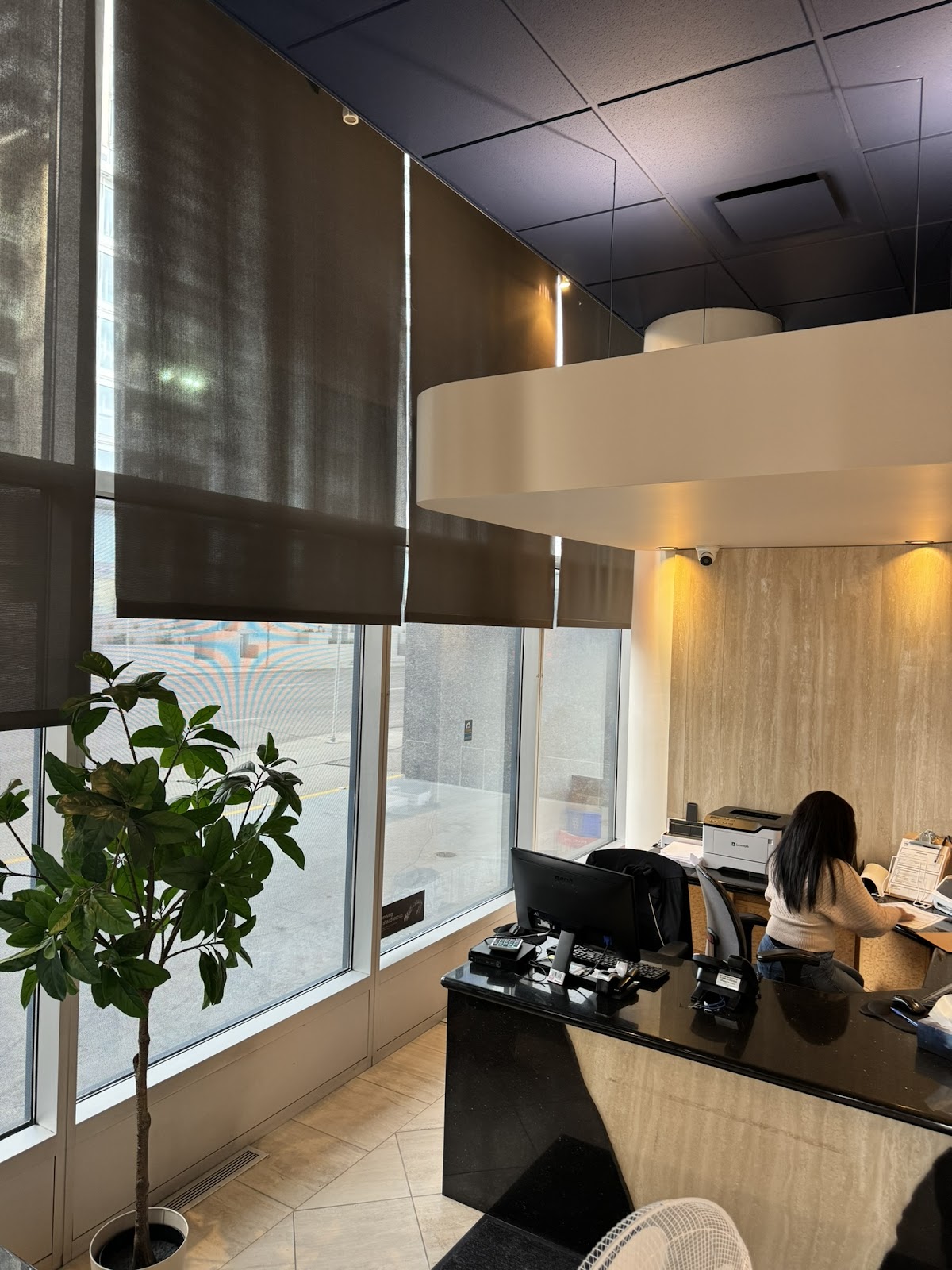 5th Avenue Dental Centre dental clinic in Calgary - Photo 8