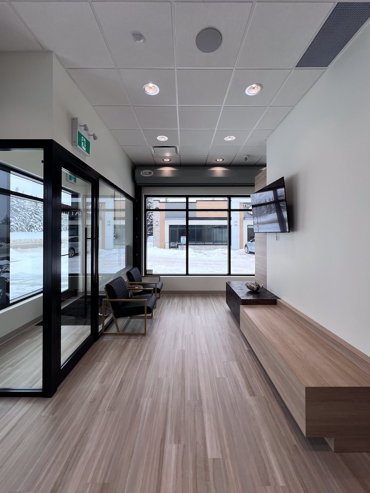 Woodlands Dental dental clinic in Calgary - Photo 5