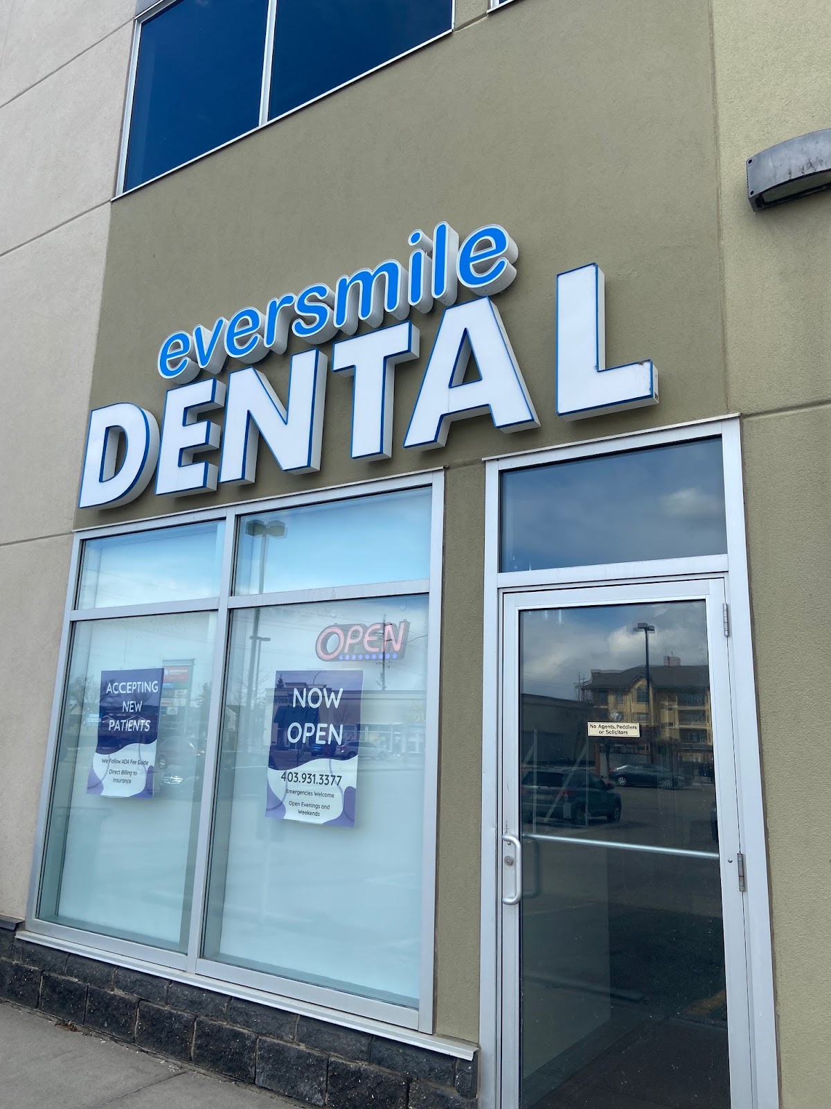 Eversmile Dental Clinic Bridlewood dental clinic in Calgary - Photo 1