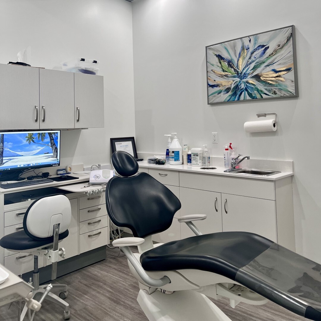 Eversmile Dental Clinic Bridlewood dental clinic in Calgary - Photo 2