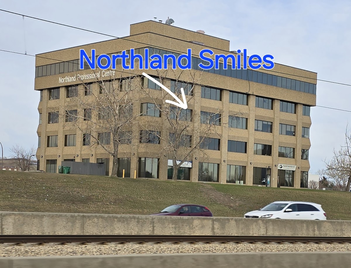 Northland Smiles Dental dental clinic in Calgary - Photo 6