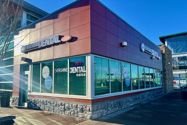Evershine Dental Care dental clinic in Calgary - Photo 2