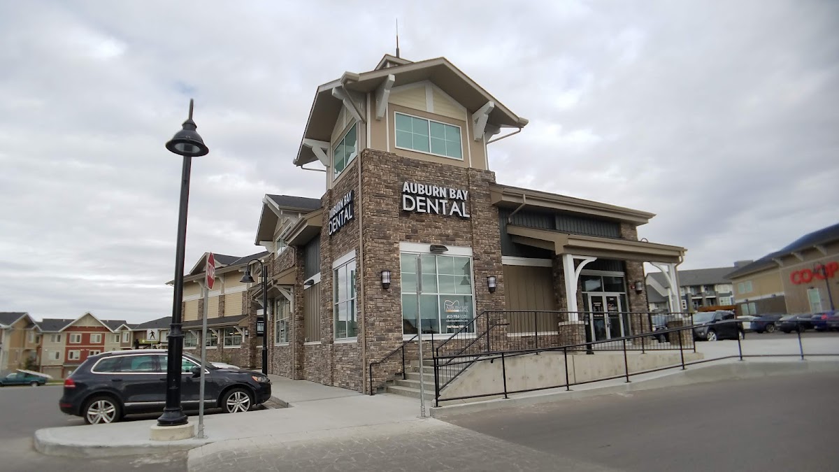 Auburn Bay Dental dental clinic in Calgary - Photo 8
