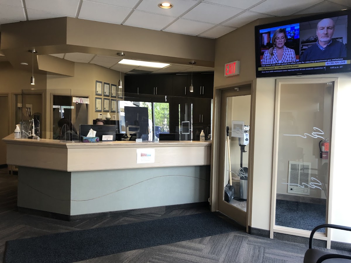 Sandstone Dental dental clinic in Calgary - Photo 9