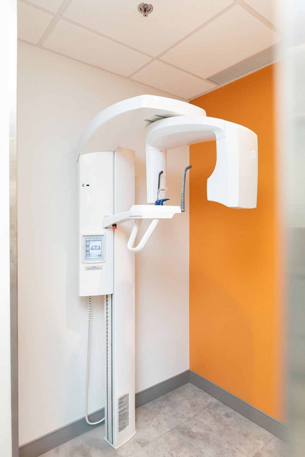 Mount Royal Dental Choice Calgary dental clinic in Calgary - Photo 9