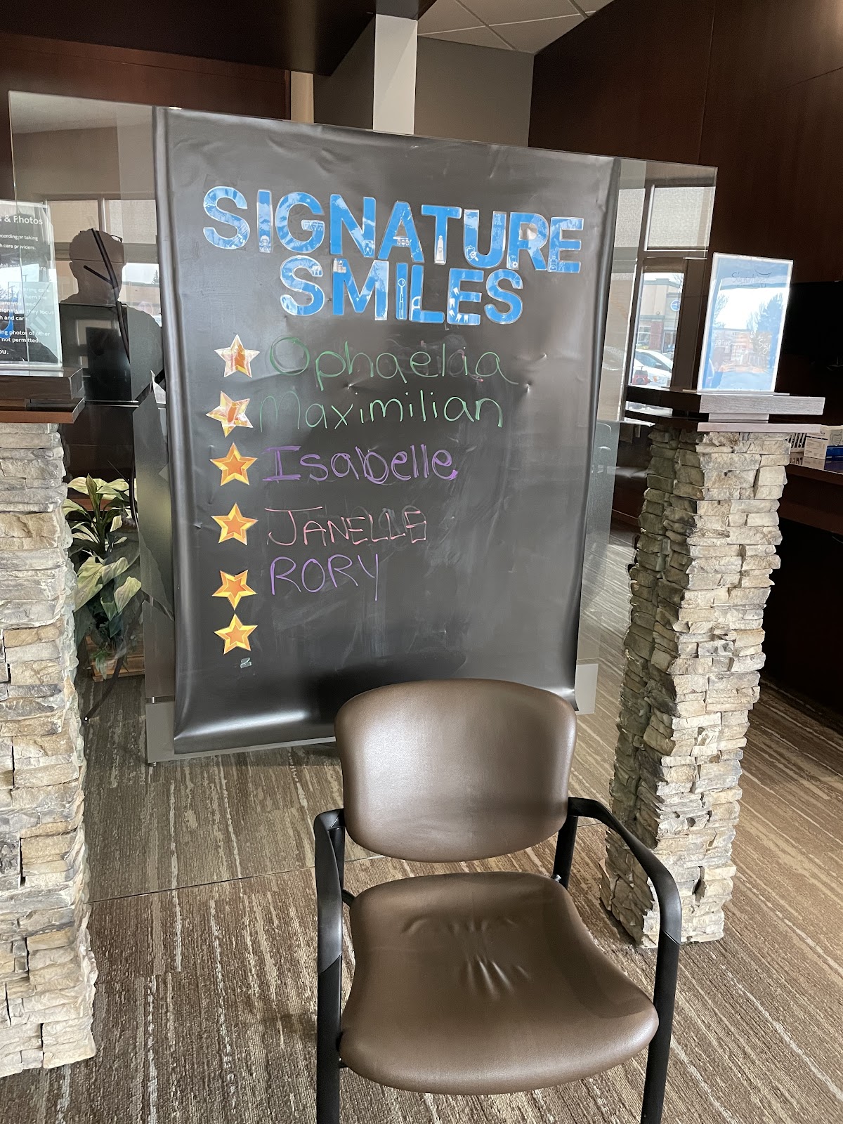 Signature Orthodontics dental clinic in Edmonton - Photo 4