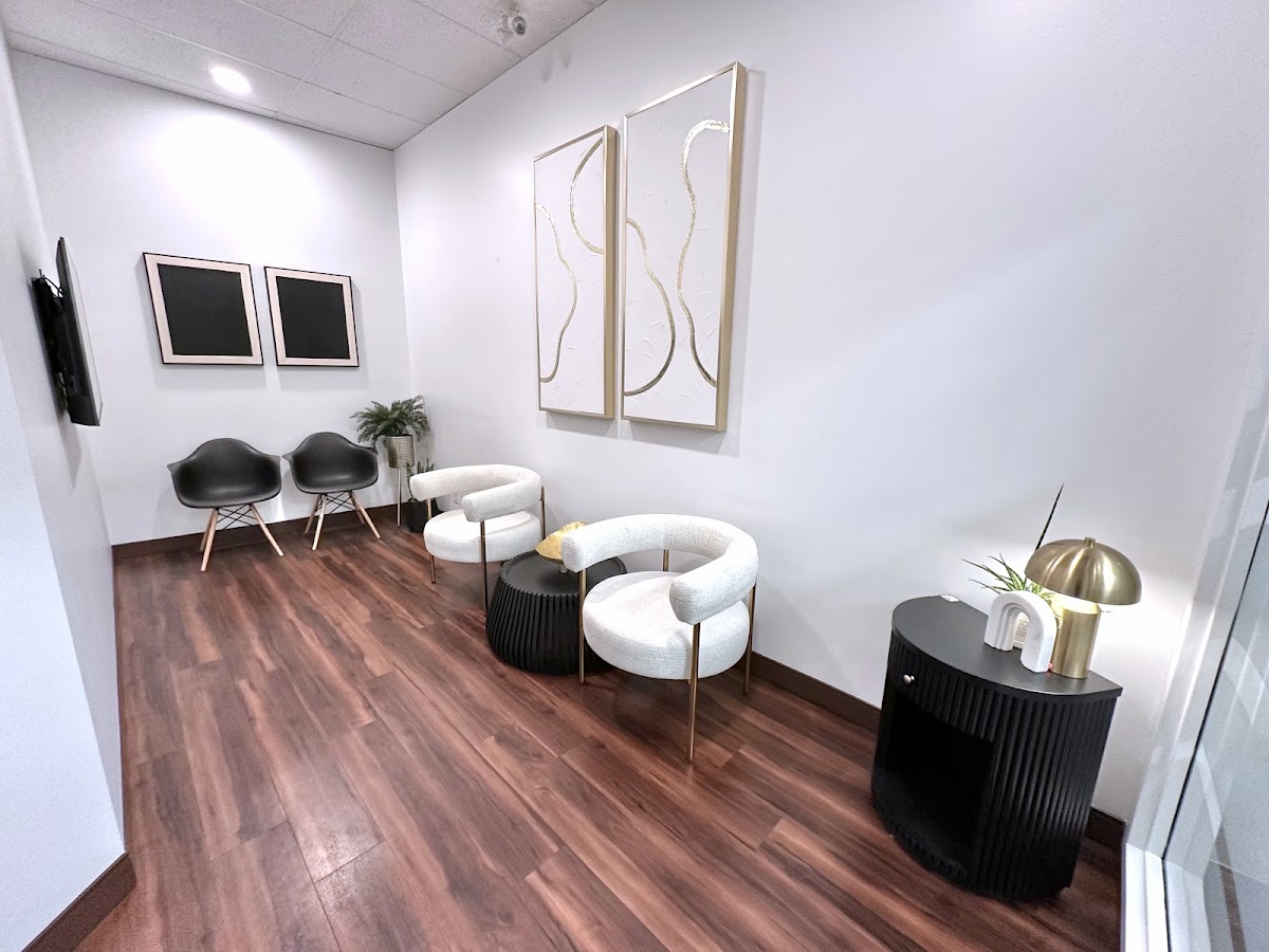 Cougar Ridge Dental dental clinic in Calgary - Photo 2