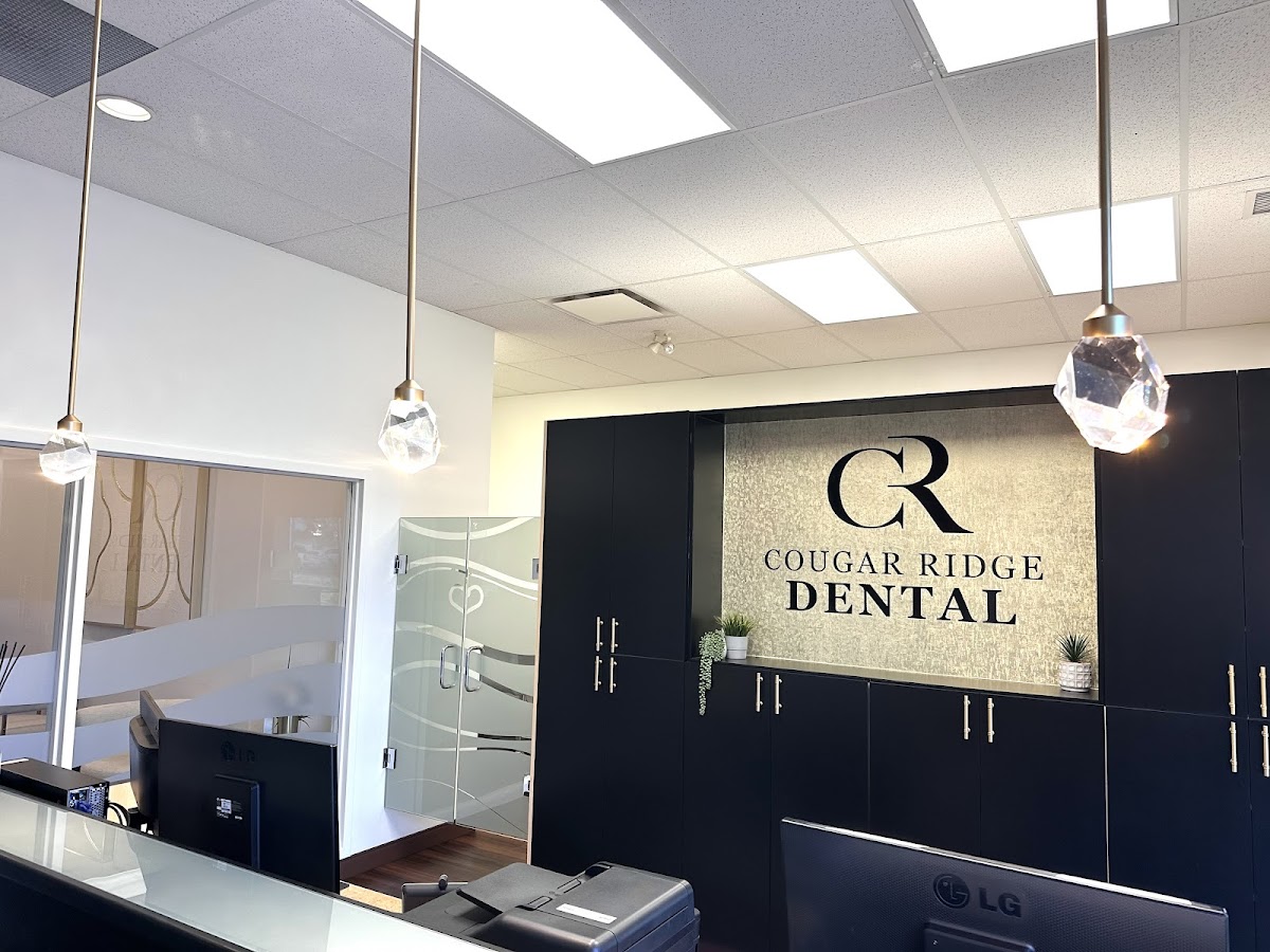 Cougar Ridge Dental dental clinic in Calgary - Photo 6