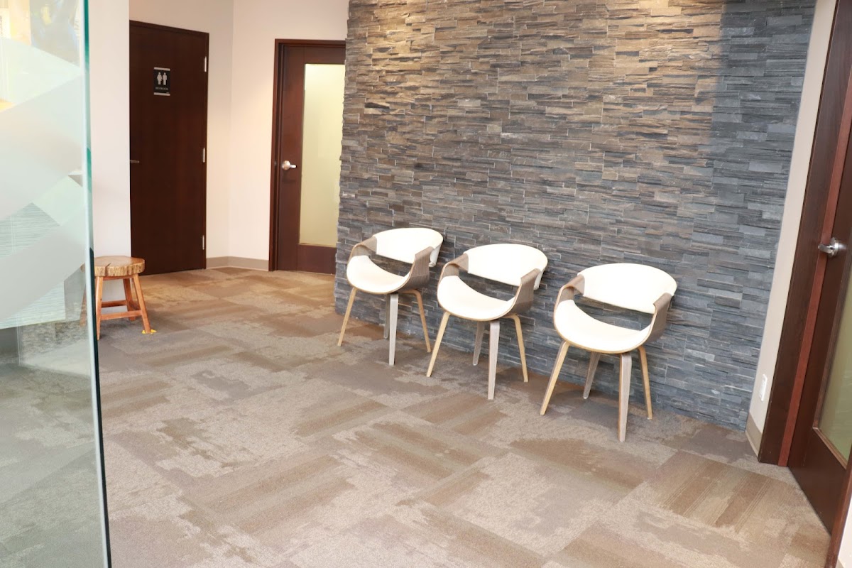 Wildwood Dental dental clinic in Calgary - Photo 8