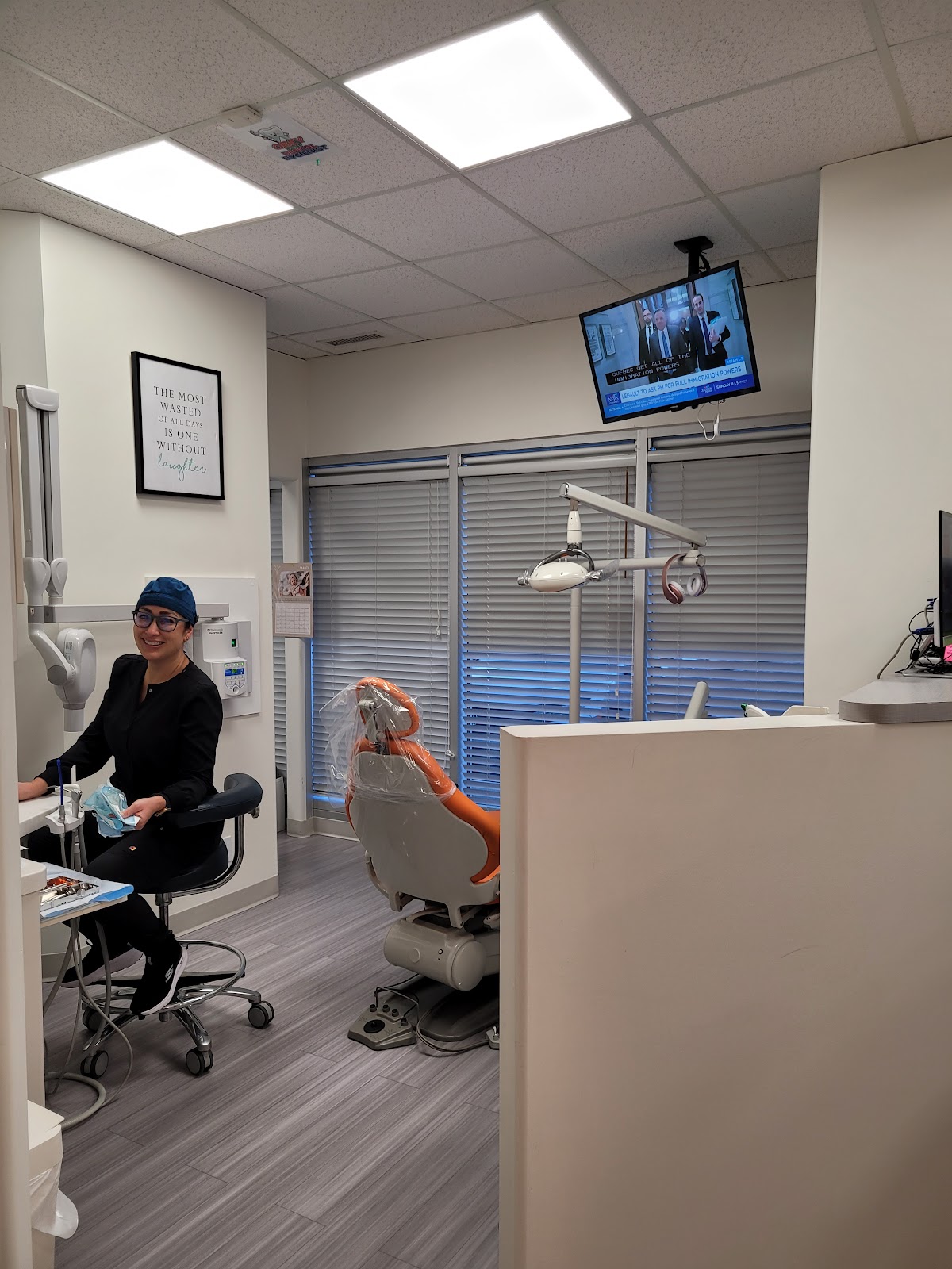 Lake Chaparral Dental Care dental clinic in Calgary - Photo 10