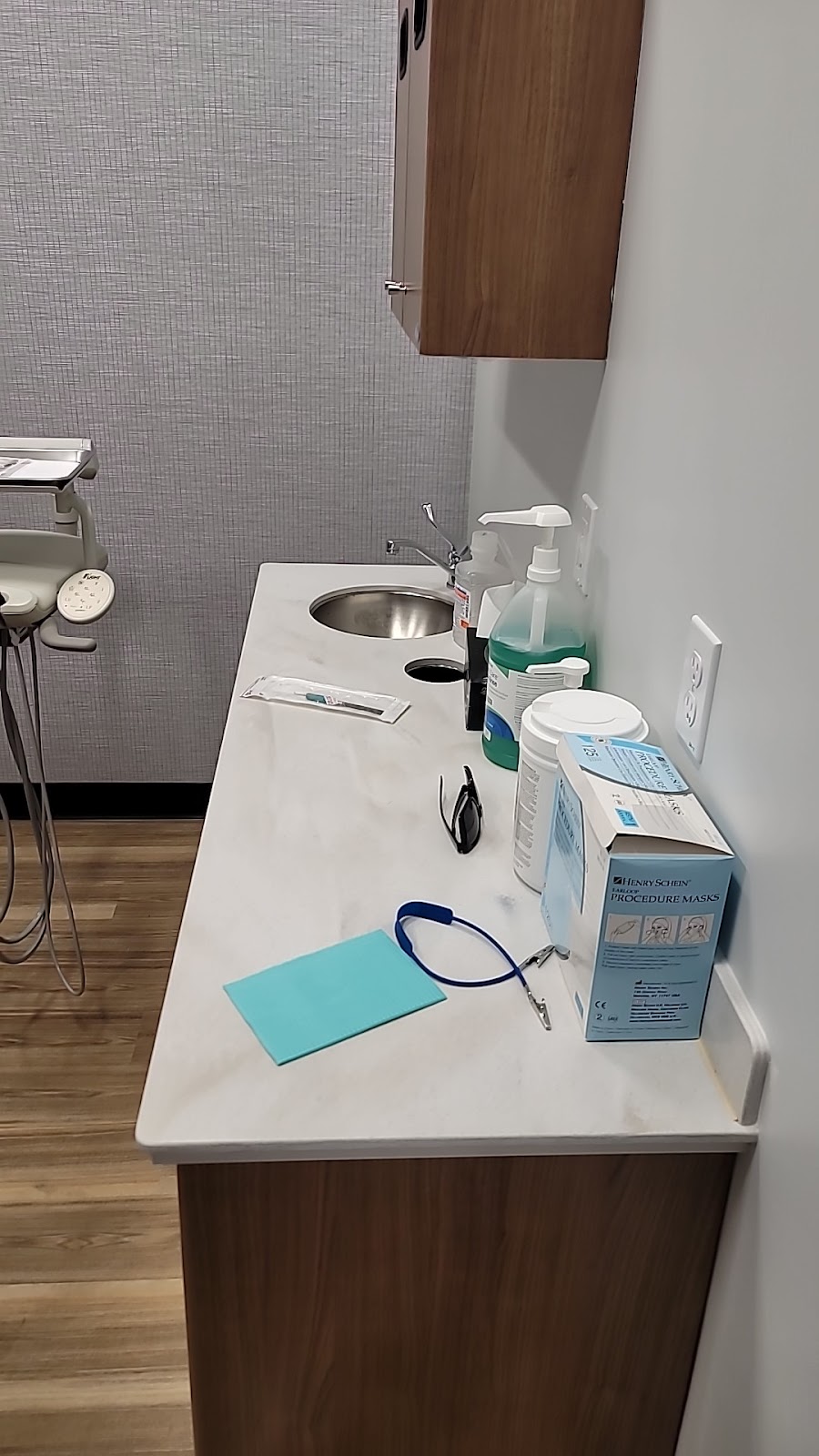 Cityscape Square Dental dental clinic in Calgary - Photo 8