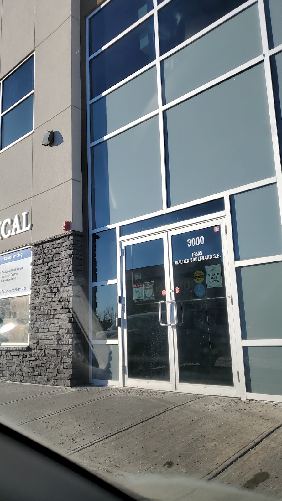 Dr. Niklas Neilson - DWG Ortho dental clinic in Calgary - Photo 3