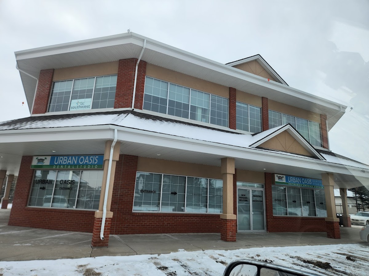 Urban Oasis Dental Studio dental clinic in Calgary - Photo 6